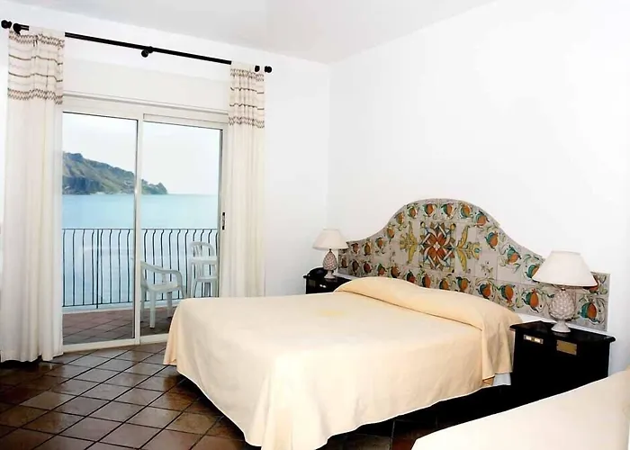 Bay Palace Mazzaro Taormina