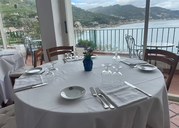 Bay Palace Mazzaro 4*