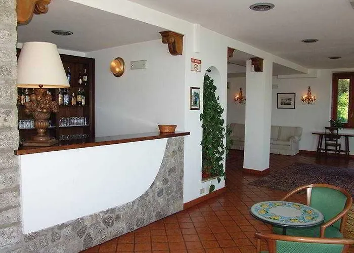 Bay Palace Mazzaro Отель