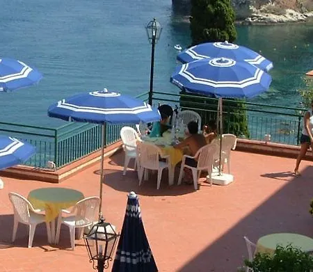Hotel Bay Palace Mazzaro 4*