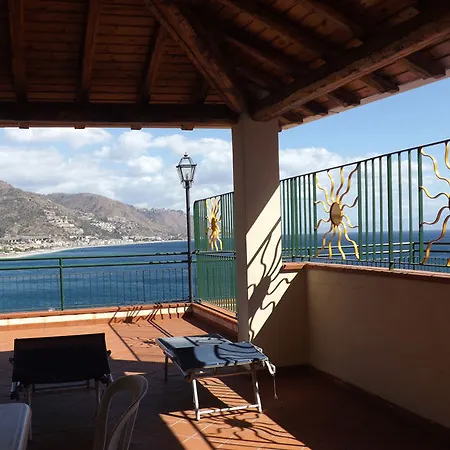 Bay Palace Mazzaro Taormina