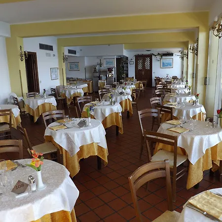 Bay Palace Mazzaro 4*