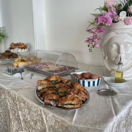 Bay Palace Mazzaro Hotel