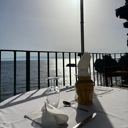 Bay Palace Mazzaro فندق