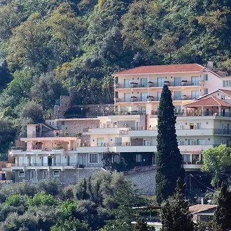 Bay Palace Mazzaro Taormina
