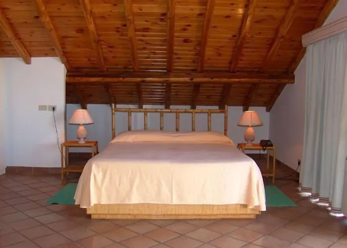 Bay Palace Mazzaro Hotel 4*