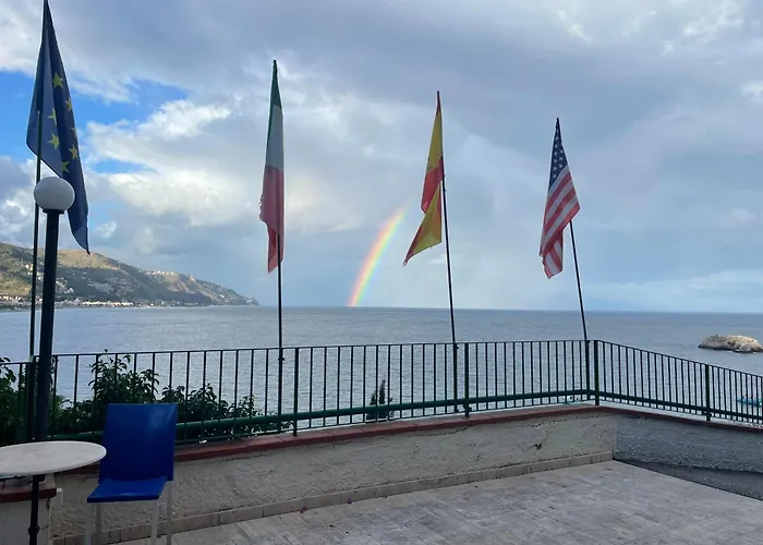 Bay Palace Mazzaro Hotel 4*