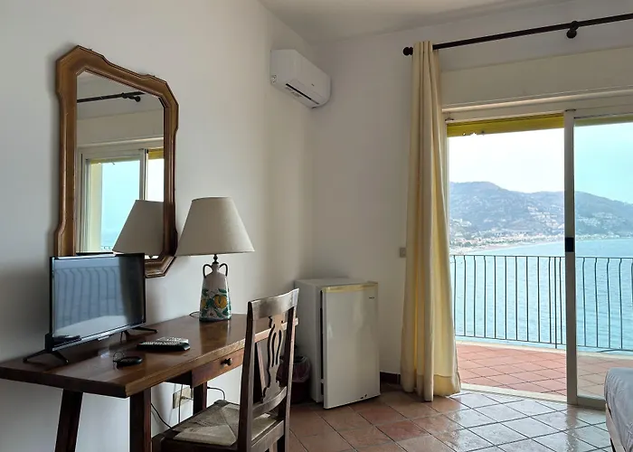 Bay Palace Mazzaro Hotel Taormina