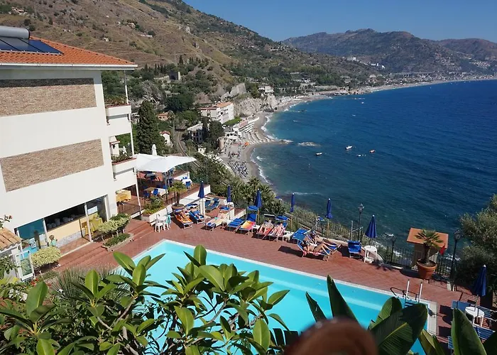 Hotel Bay Palace Mazzaro