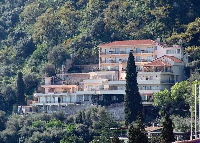 Bay Palace Mazzaro Taormina